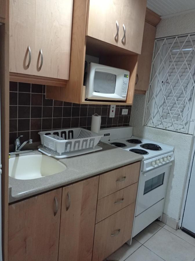 126 Friendship, Rockley Golf Club Appartement Bridgetown Buitenkant foto