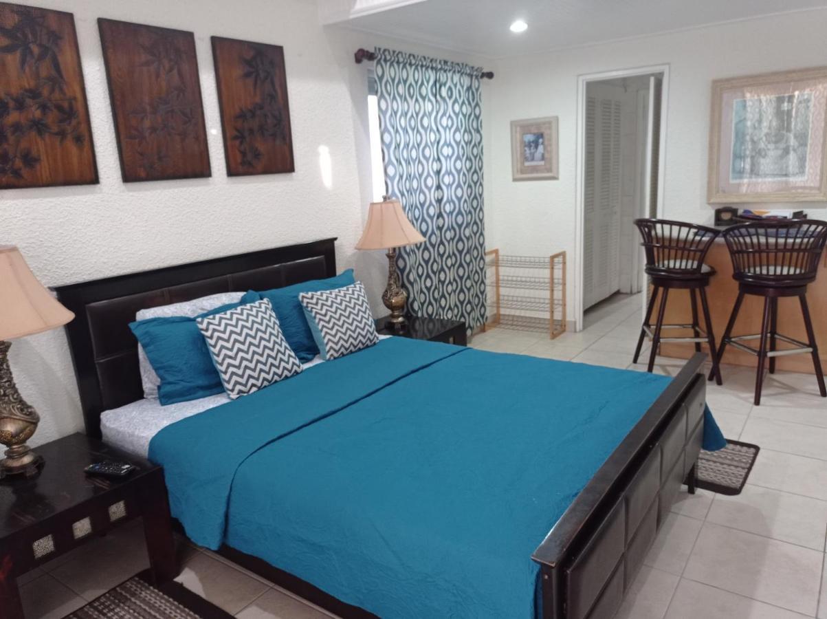 126 Friendship, Rockley Golf Club Appartement Bridgetown Buitenkant foto
